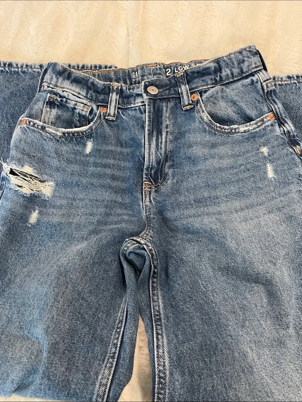 GAP Wide-Leg Distressed Jeans - Blue